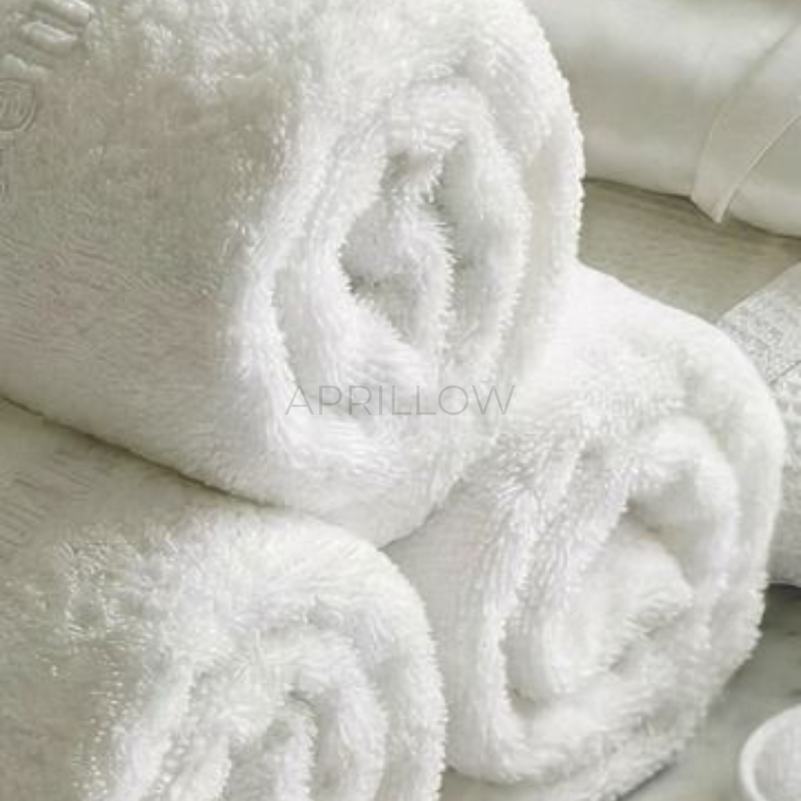 Premium Hot towel (8x8)